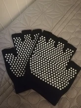 Gran oferta mujeres antideslizante calcetines de Yoga dedos calcetines de Pilates Fitness gimnasio cinco dedo del pie calcetines de deporte de algodón de felpa elástico invierno