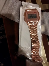 Reloj Digital de lujo de oro rosa para mujer, pulsera electrónica LED de acero ultrafino, luminoso