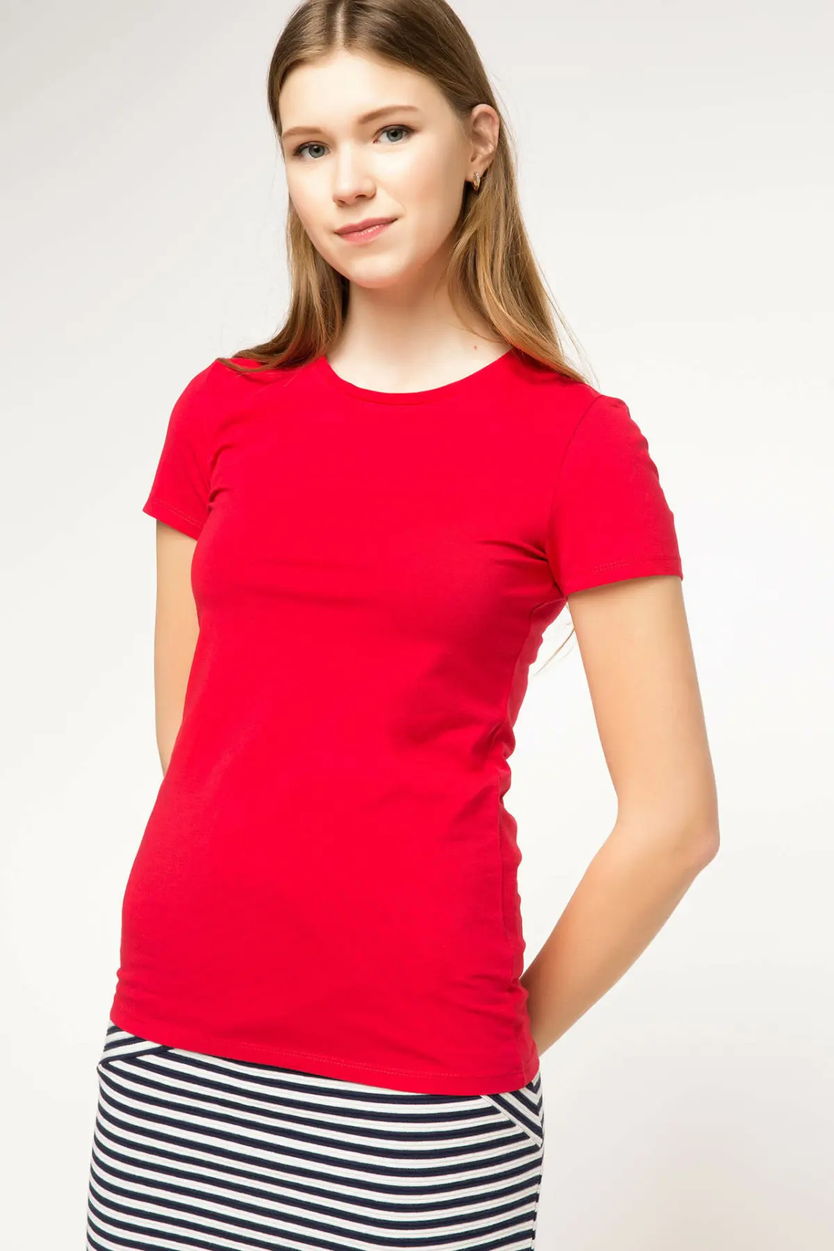 

DeFacto Women Crew Skinny Pure Short T-shirt Fashion Lady Simple Casual Short Sleeve T-shirt Women Harajuku T-shirt-G5746AZ17SP-G5746AZ17SP