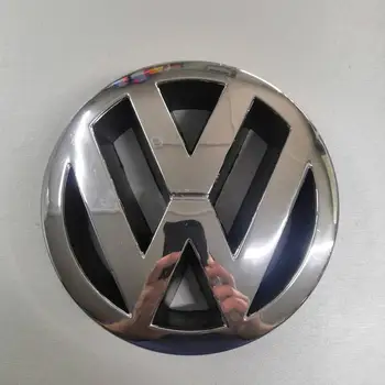 

Фольксваген Таурег Эмблема передняя новая не оригинал