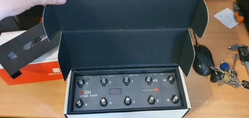 MIDI COMMANDER コントローラー MIDI Commander Guitar Portable USB Midi Foot Controller With