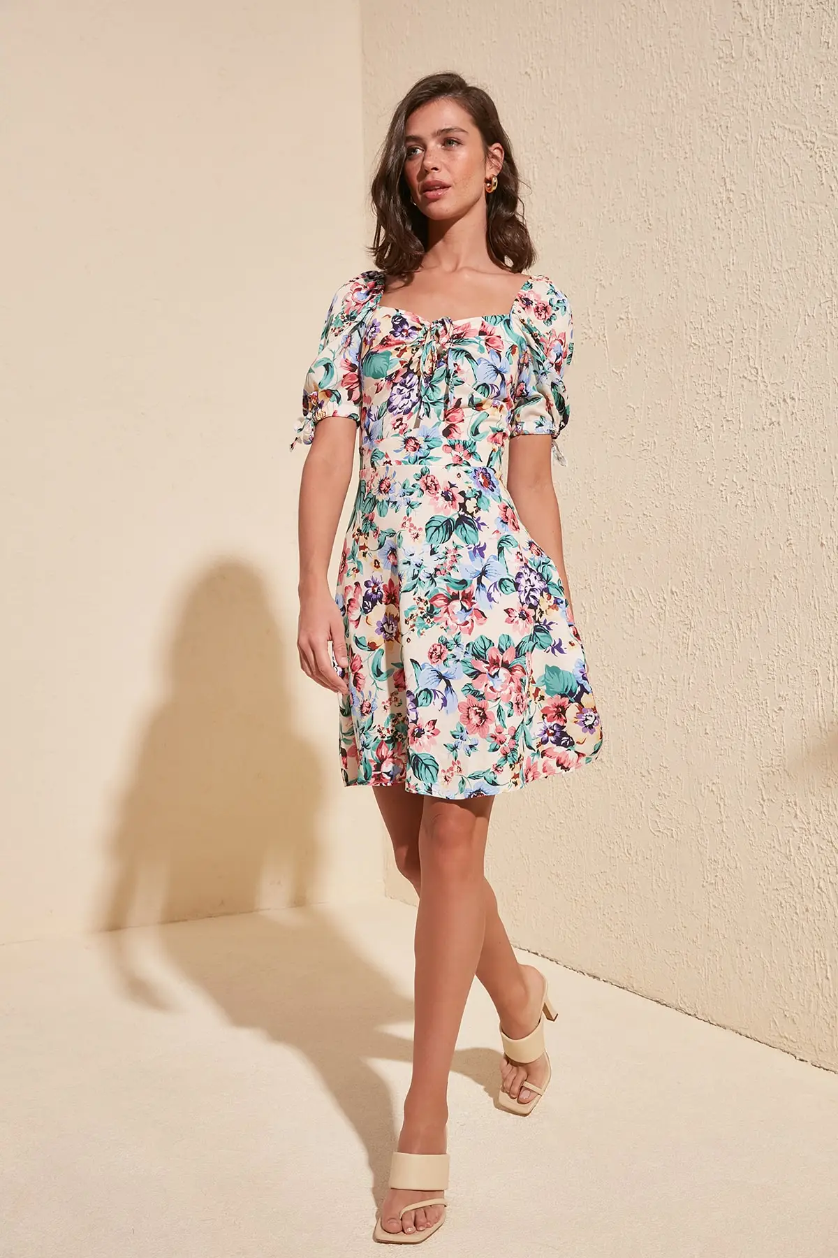 

Trendyol Lacing Detail Dress TWOSS20EL0995