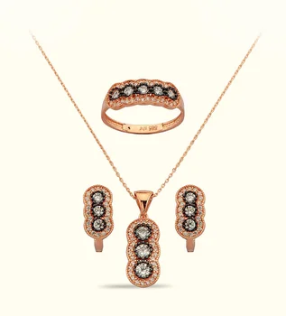 

Diamond Looking Authentic Team 02-560-ES0034