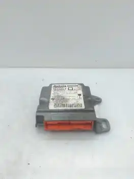 

8200117651A 8200117651A Switchboard Airbag Renault Megane I Phase 2 Classic (..) 1.9 Dti Diesels