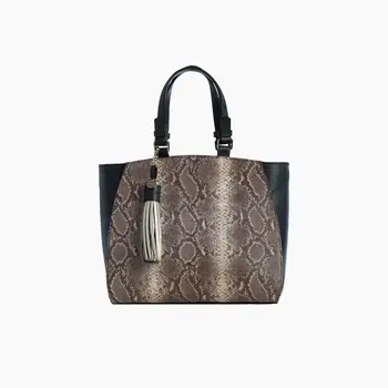 

Petusco heritage-Moon Pitone Black Leather bag