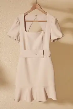 

Trendyol Belted Back Low-Cut Square Collar Dress TWOSS20EL2300