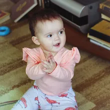 Conjunto de ropa para niñas pequeñas, Tops de manga larga con letras para recién nacidos, pantalones informales con estampado, diadema, trajes para niños pequeños