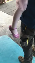 Sandalias para niños zuecos de moda para niñas, sandalias de fiesta de disfraces con agujeros de princesa de cristal, Color caramelo, 2019