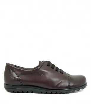 

Blucher-Sporty-Skin-Bordeaux