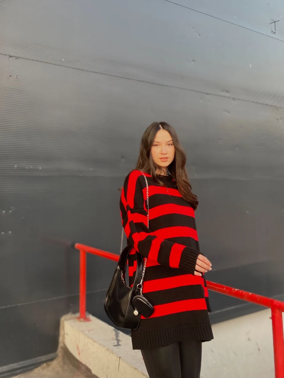 Kurt Cobain Pull Rouge Et Noir Kurt Cobain – pull rayé rouge et noir, pull surdimensionné, Grunge, mode  pour femmes, pull en tricot, Punk Rock 90, Nirvana, gothique | AliExpress