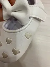 Mocasines de piel sintética para bebé, calzado para niño y niña, zapatos mocasines con suela blanda, zapatillas antideslizantes para cuna