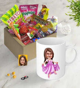 

Personalized Female Child Princess Caricature Of Nostalgic Lezzetler Mug Seti-1