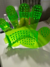 Nuevo cepillo para mascotas guante peine aseo de gatos muda de piel de la mascota de guantes peine en forma de mano guante de limpieza de mascota peine para perros y gatos