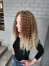 Ídolo de moda Afro rizado pelo sintético resistente al calor, paquetes de pelo de onda profunda extensiones marrón 2 unids/lote 26 pulgadas de la armadura del pelo