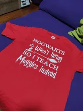 Hogwarts no contratación así que enseñar Muggles en T camisa regalo camisetas camisas 90s estética Potter Tops A-644