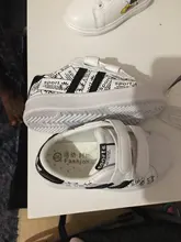 Zapatillas de deporte para niños y niñas, zapatos deportivos para correr, a la moda, informales, ligeros y transpirables, para patinaje