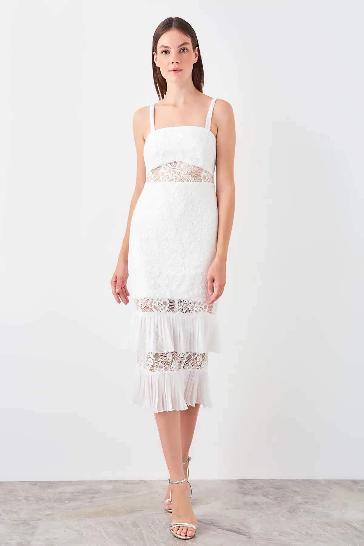 

Trendyol Lace Detail TPRSS19EL0424