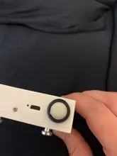 KONLEN-Detector de temperatura y humedad para el hogar, sensor con termómetro e higrómetro con pantalla digital y alarma, dispositivo wifi compatible con Tuya Smart y con aplicación para Android