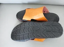 Zapatillas de verano para hombre, zapatos de piel auténtica para exteriores, chanclas suaves de talla grande 47, zapatillas informales, zapatos con conducción transpirable para playa