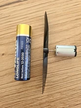 Micro Helicopter-Fan Airplane Propeller-Model CCW Dc Motor Black 17000RPM 3V with Red