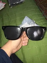 Unisex negro cuidado de la visión agujero ejercicio ocular gafas de alta calidad vista mejorar de plástico