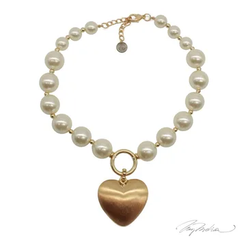 

Pearl necklace and Heart Collection Cervantes