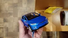 1:32 modelo Tesla X coche en miniatura de aleación con tirar juguete electrónico con simulación de luces y música modelo juguetes para niños de regalo