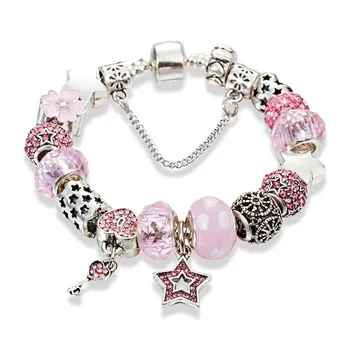 

Angemiel Powder Pink Star Figured Crystal Charm Bracelet