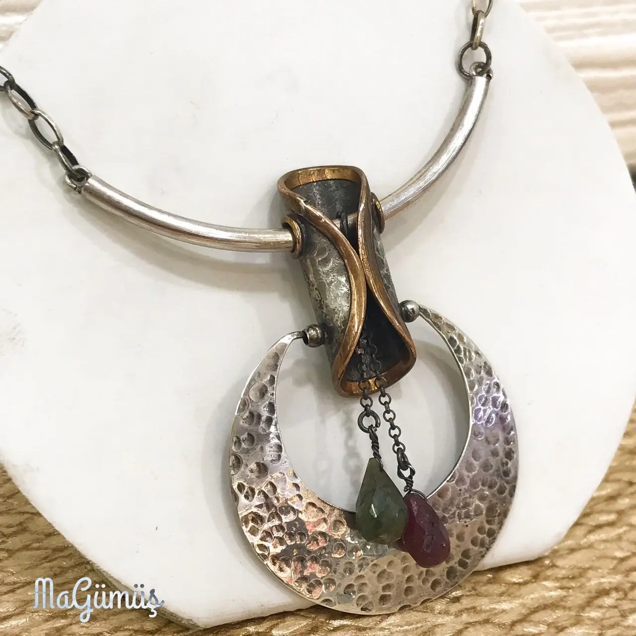 

Oyster Design Ruby & Emerald Authentic sterling Silver Necklace