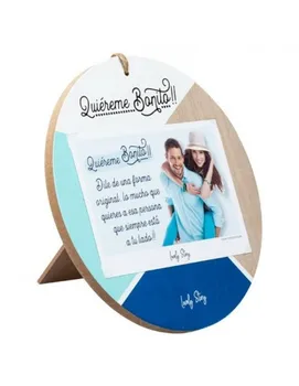 

Round frame with message from LOVELY STORY®