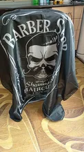 Delantal con estampado de cráneo para barbero, bata para barbería, capa de poliéster, nuevos diseños y estilismo para peluquerías, 2020
