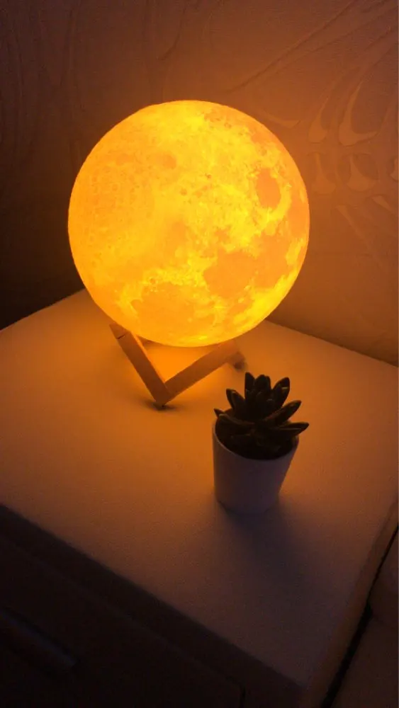 Ultimate Multicolours Moon Lamp 15CM photo review