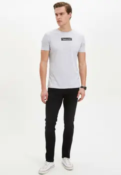 

DeFacto Man's Trousers Men's Spring Casual Denim Jeans Men's Black Skinny Denim Bottoms Men's Fit Denim Jeans-M6400AZ20SP