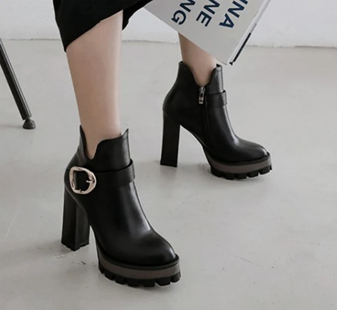 

European Ankle Boots Rounded-Toe Thick High Heels Ladies Punk Style Buckle Strap Zipper Shoes Winter Women 2019 Fashion