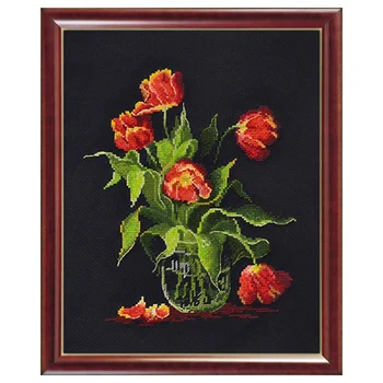 

892 set for embroidery 'oven' 'red and black', 21*25 cm