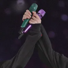 V***V