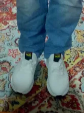 Zapatos de deportes nuevos para hombre, zapatillas transpirables informales de malla, cómodas, con cordones, antideslizantes, para correr, 2021
