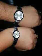 MANTÉNGASE EN contacto Marca de Lujo Parejas Amante Relojes Vestido de Las Mujeres de Los Hombres Reloj de Cuarzo Calendario Reloj de Pulsera Relojes Hombre 2017 Con Caja