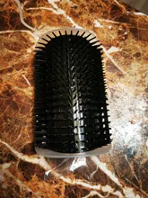 Cats Brush Pet-Product Groomer Cat-Massage Corner Comb Tickling The-Face with Rubs