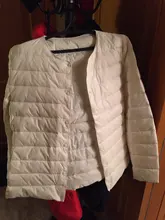 Abrigo de plumón ultraligero para mujer, chaqueta de plumón de pato sin cuello redondo, acolchado, portátil, novedad de invierno 2020