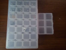 Caja de joyería de plástico de varios compartimentos y de 9 tamaños, para guardar joyas, ordenar abalorios y cuentas, caja ajustable