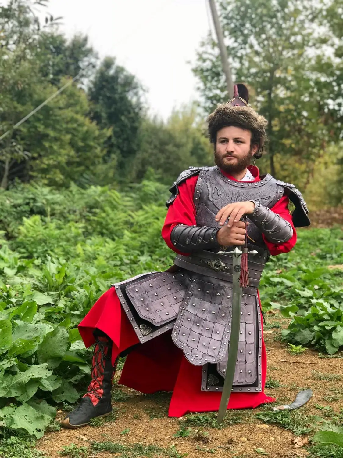 Кожаный воин бронежилет с поясом кафтан рубашка брюки костюм оттоманка армия