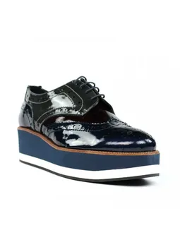 

Flatform shoes patent leather. hz21