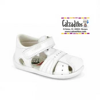 

Leather sandals for child model Olympus White, Pablosky