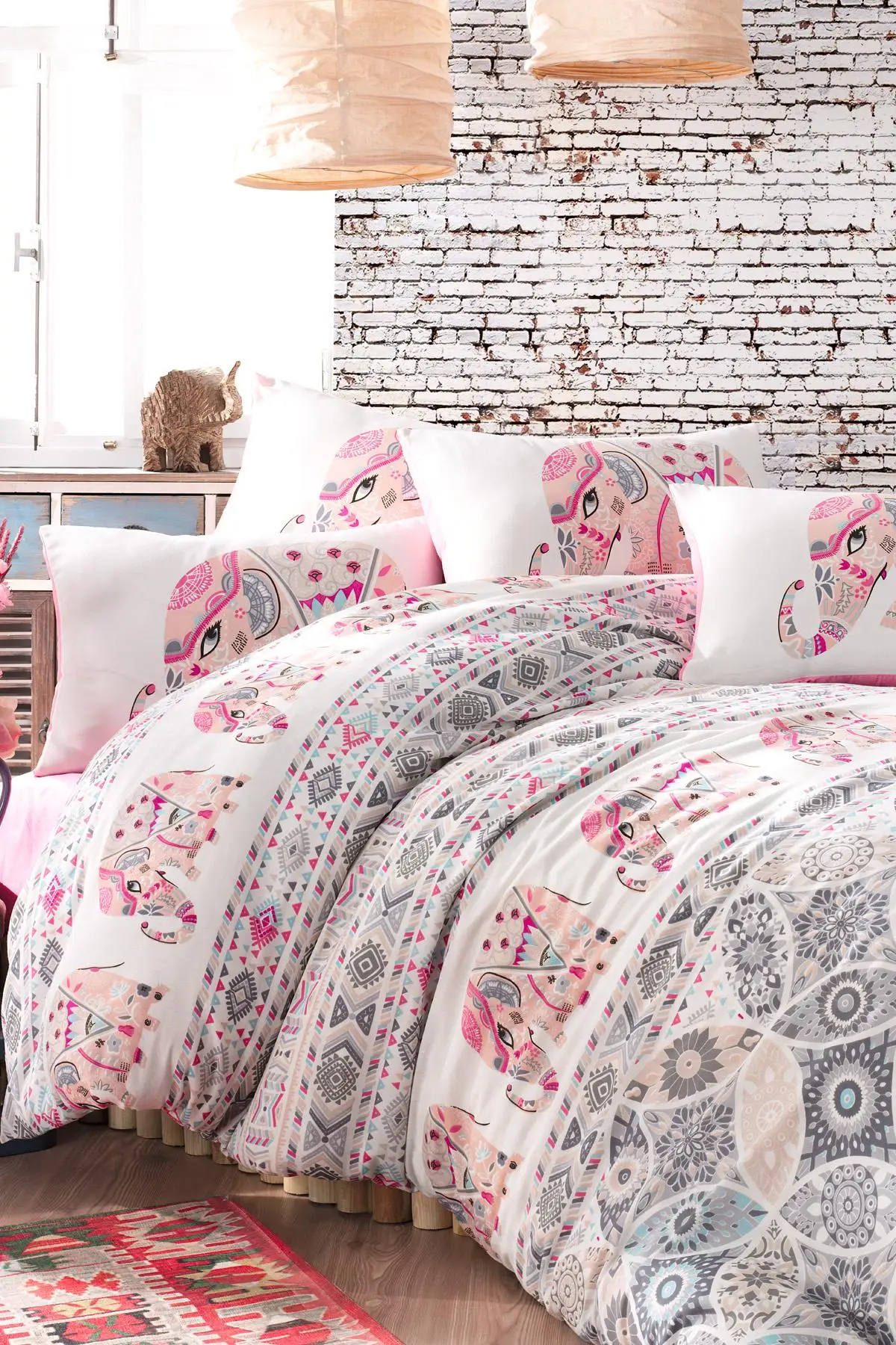 

Elephant Single Personality Pike Set