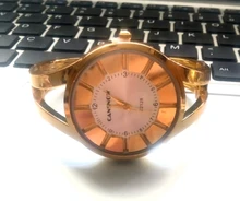 Reloj de pulsera de cuarzo para mujer, accesorio de marca superior de lujo, con esfera de oro