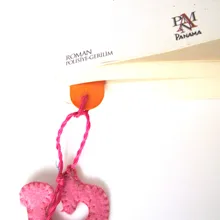 Pafuli Handmade Felt Bookends Pink- G