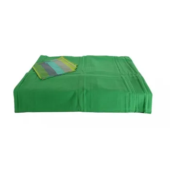 

Tablecloth color green with napkins