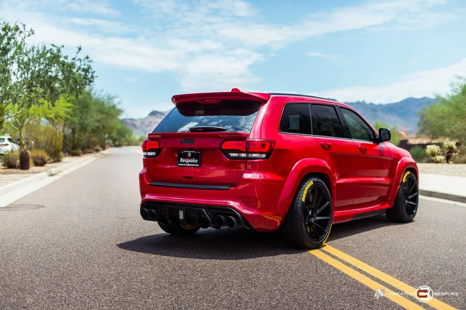 Grand Cherokee srt8 карбоновые накладки