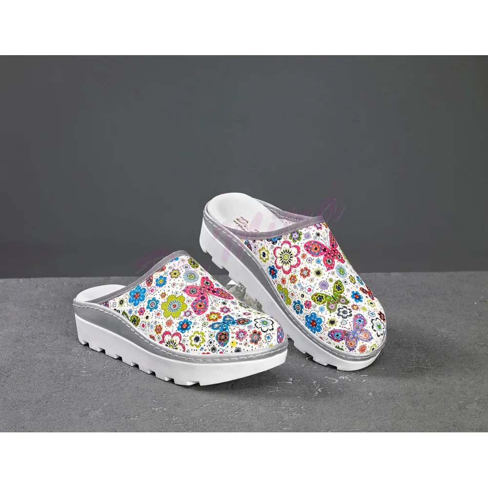 

2021 New Orthopedic Sabo Women Slippers Sandals Shoes Nurse Doctor Hospital Medical Casual Quality Soft Comfort Anti-Slip Clogs